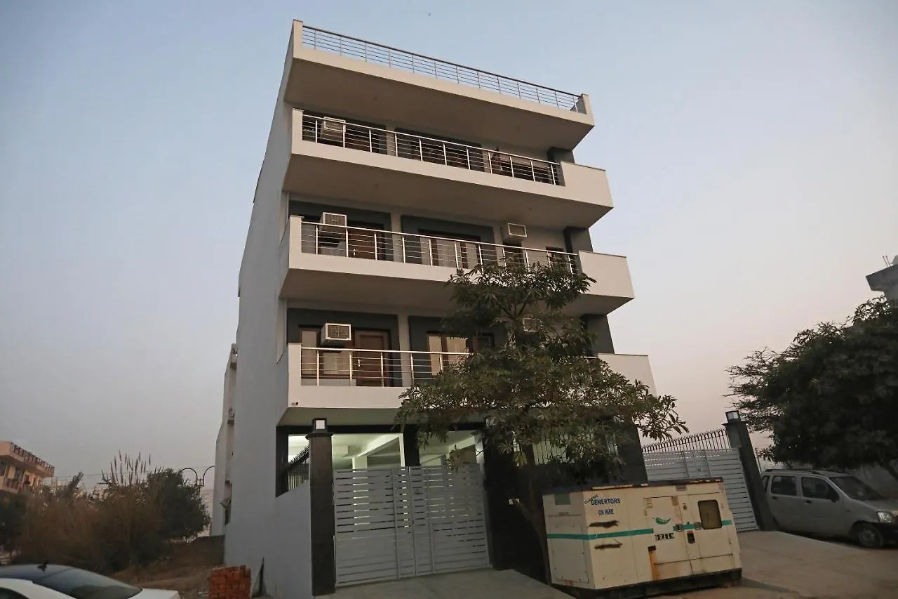 Oyo 11383 Hotel Go Rooms 古尔冈